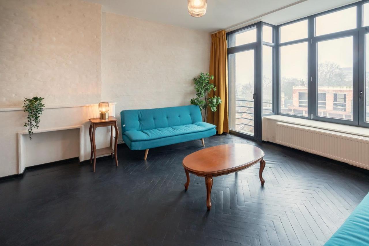 Appartement Charming And Spacious Center