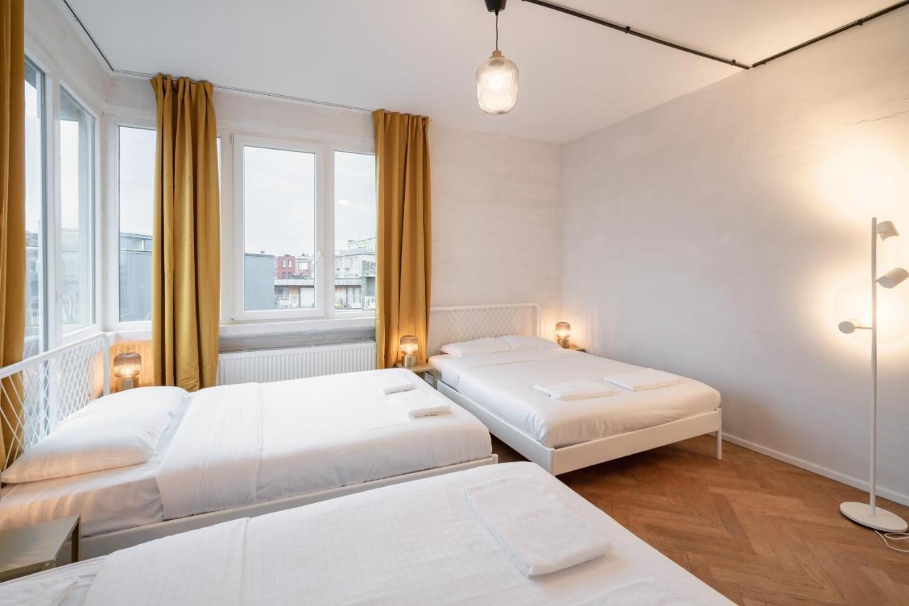 Charming And Spacious Center