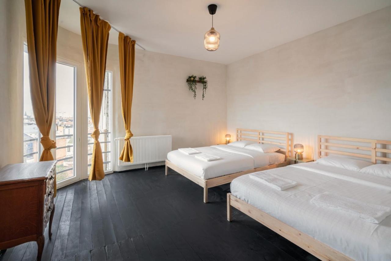 Charming And Spacious Center