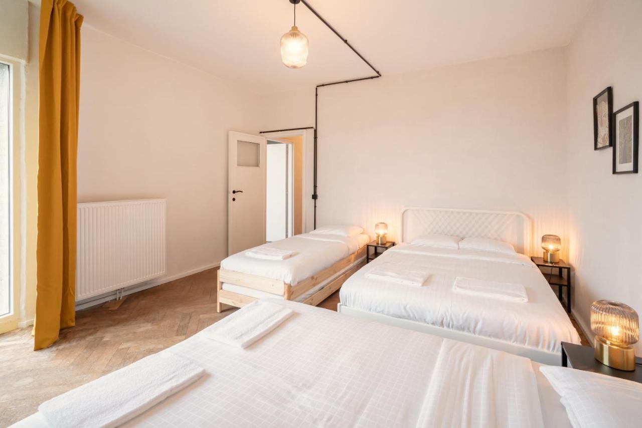 Appartement Charming And Spacious Center