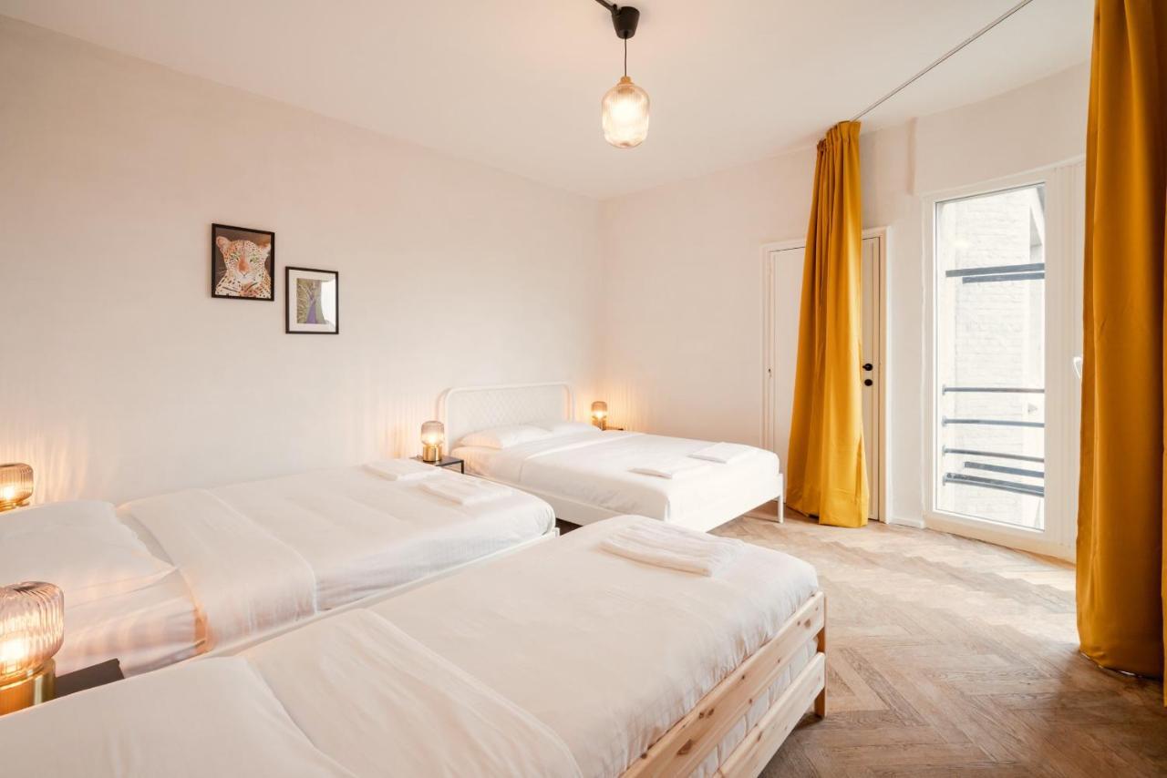 Charming And Spacious Center *